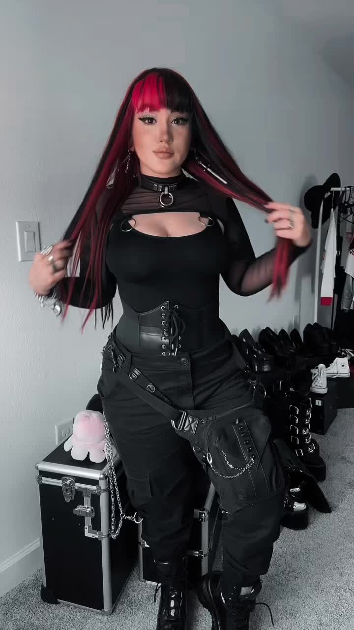 @kelsiplays