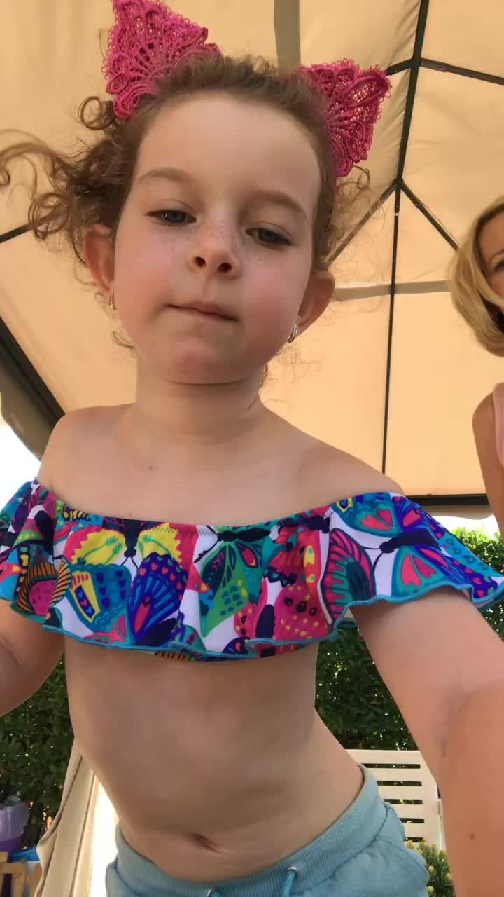 @carmen1313