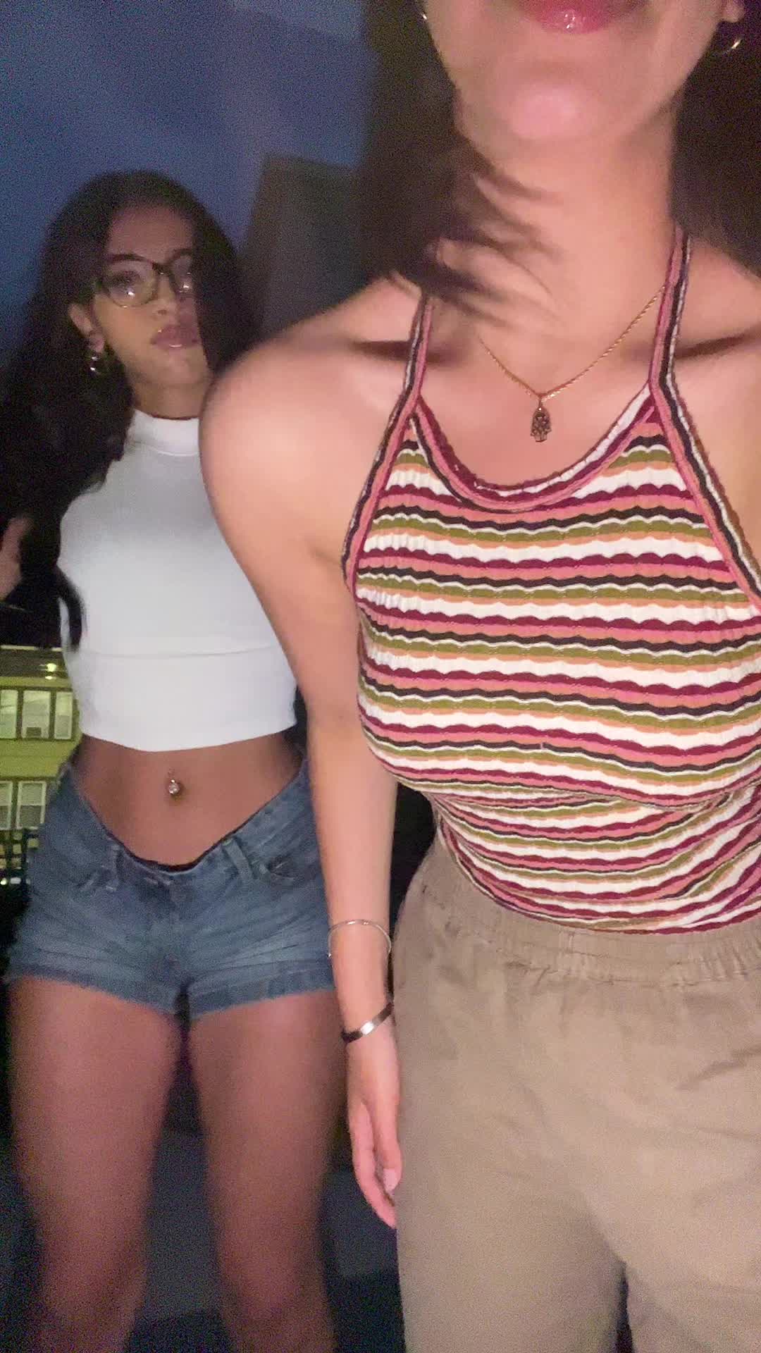 @shakira