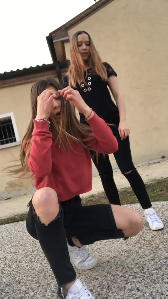 @Emili_dezen