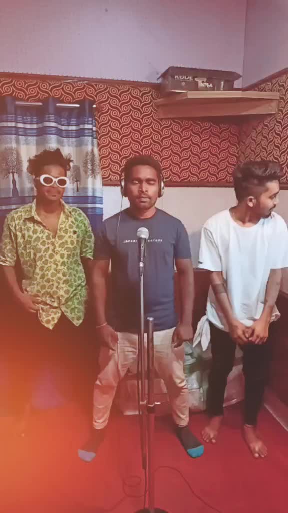 @Niks_Baba_08