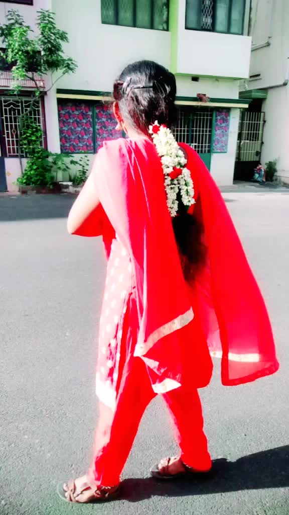 @karuvachi....