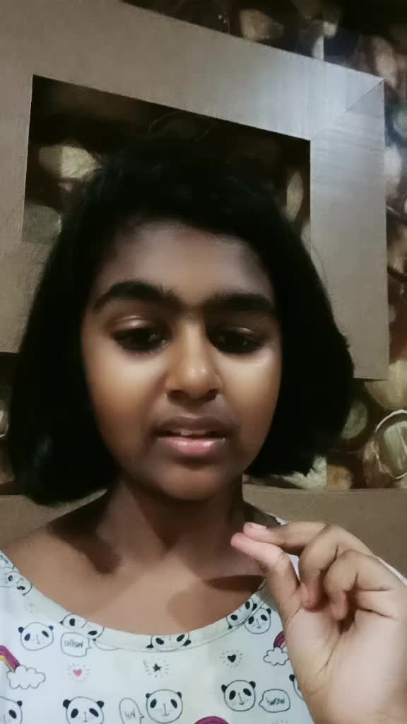 @Sriya✌🏻