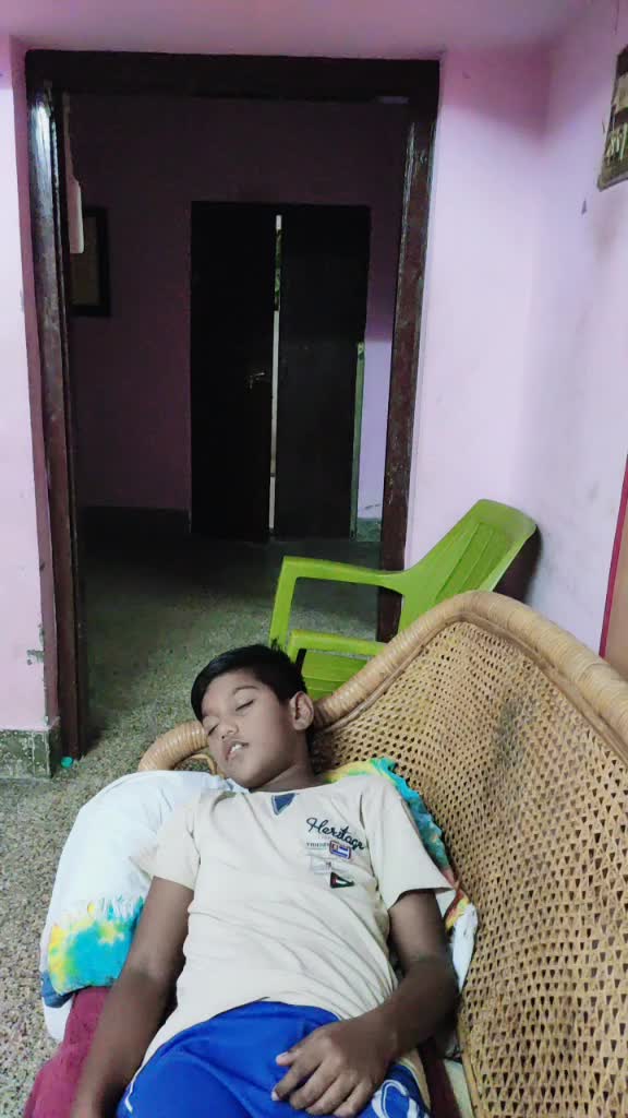 @Minnalkodi Chandraka