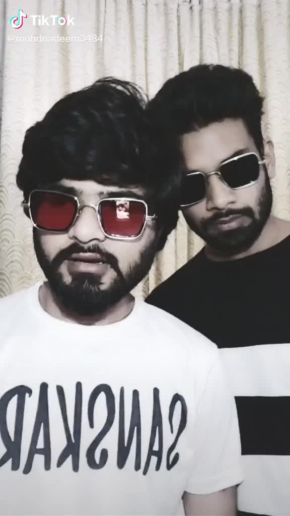 @😎It'S Zeebu 😎