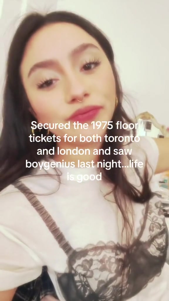 @Zy