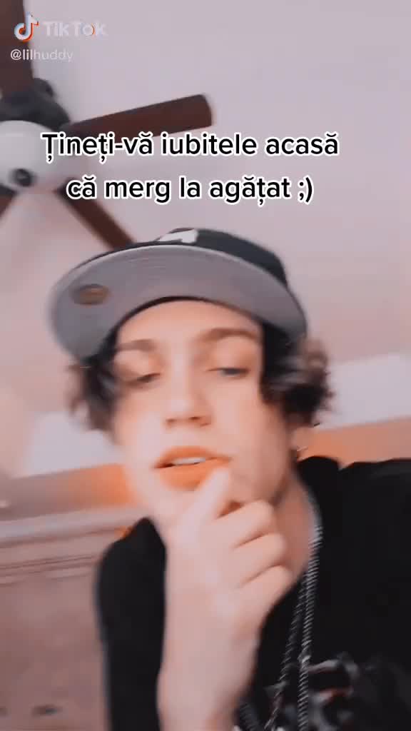 @<3
