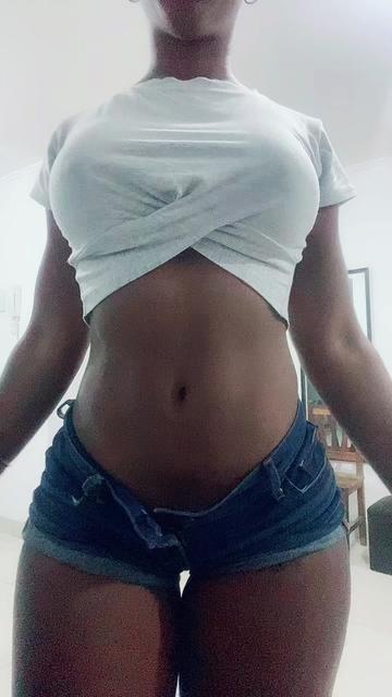 @ROXY GUTIERREZ