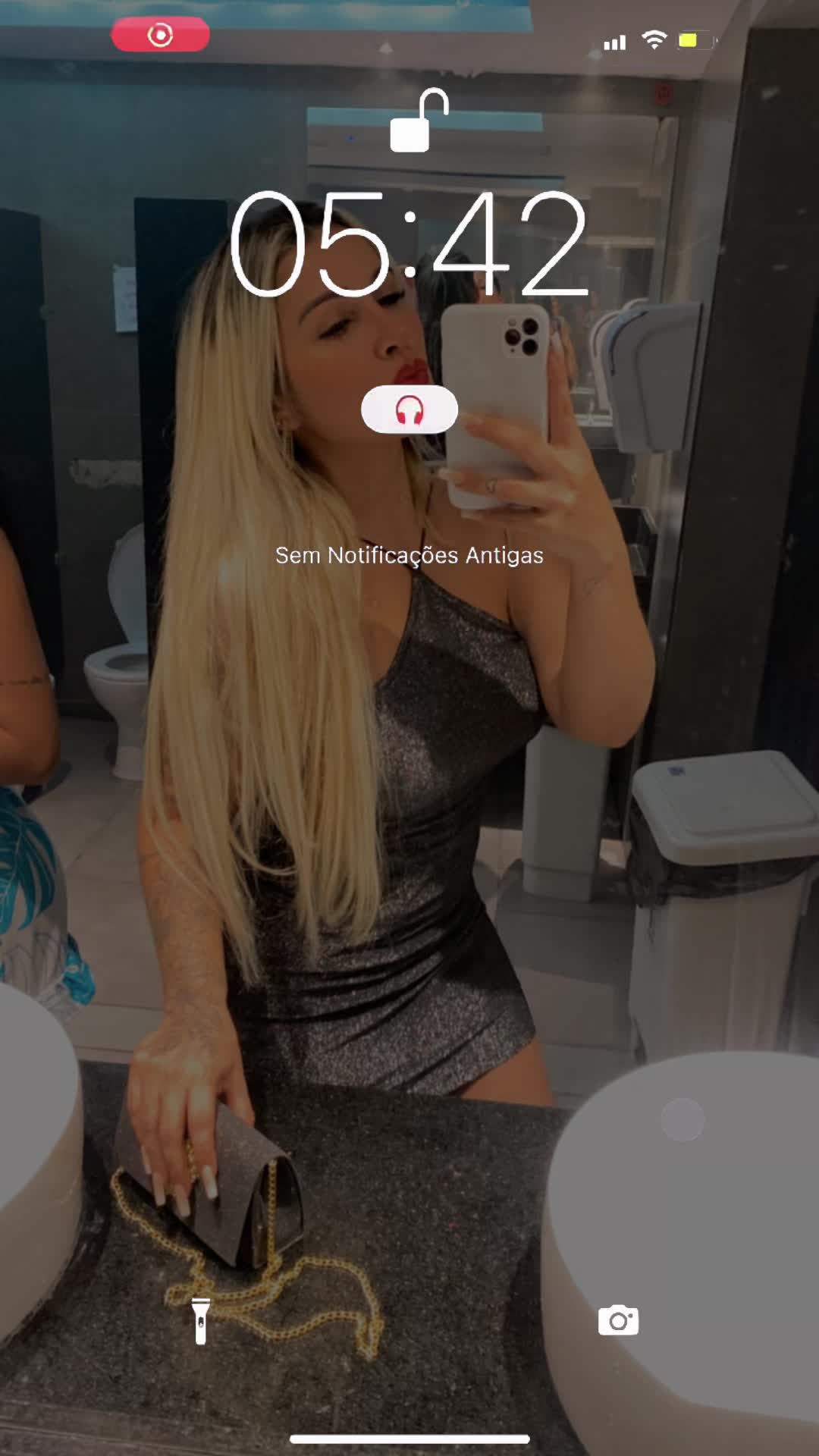 @Waléria