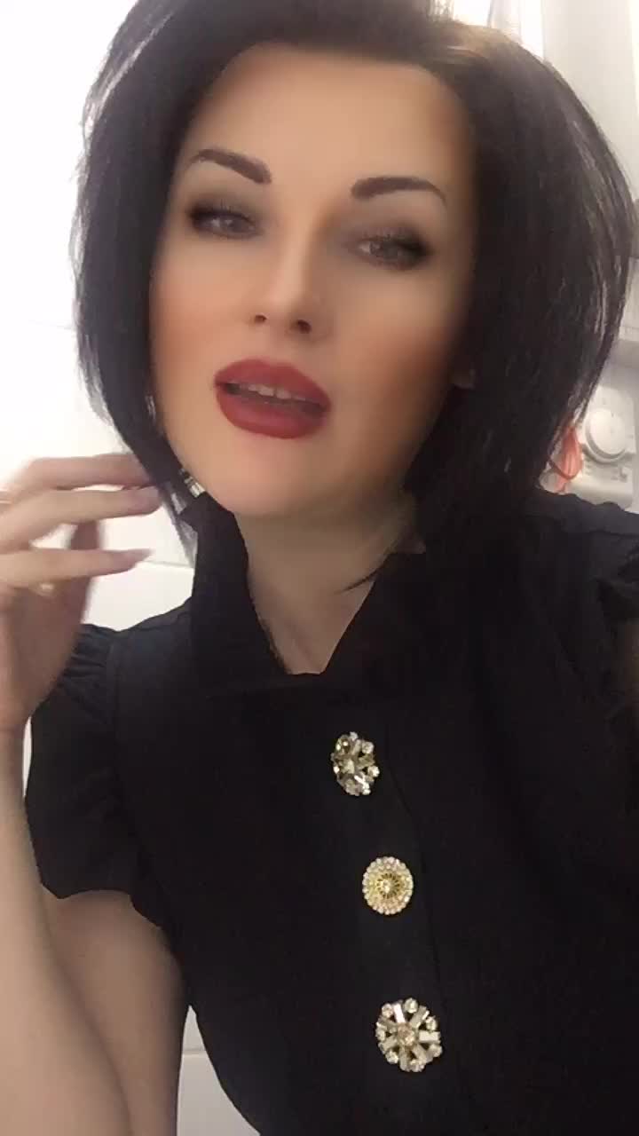 @ivandelina