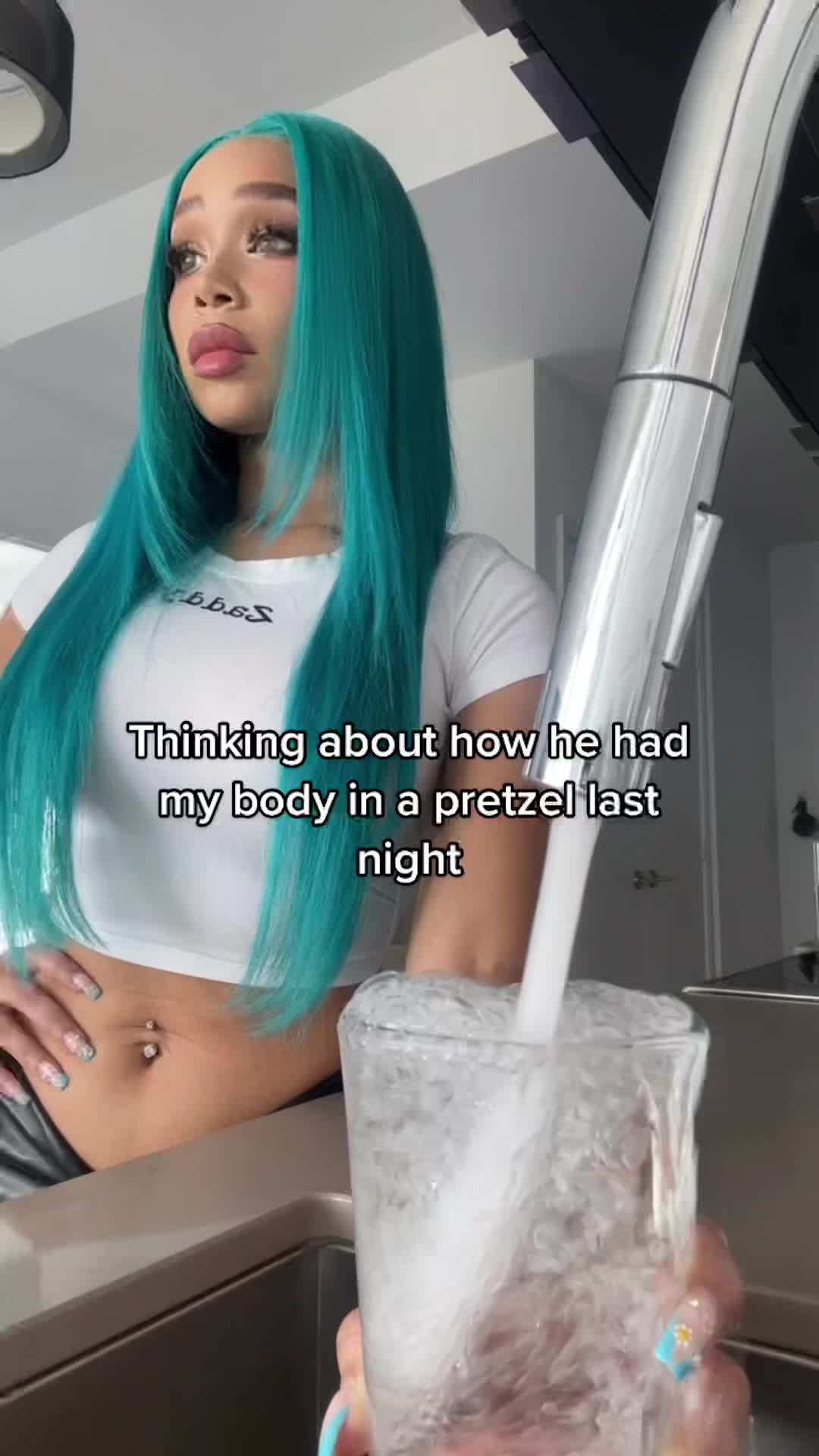 @itsnadiastone