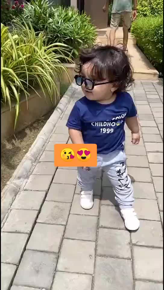 @&spades; SuNnY ArOrA &spades;