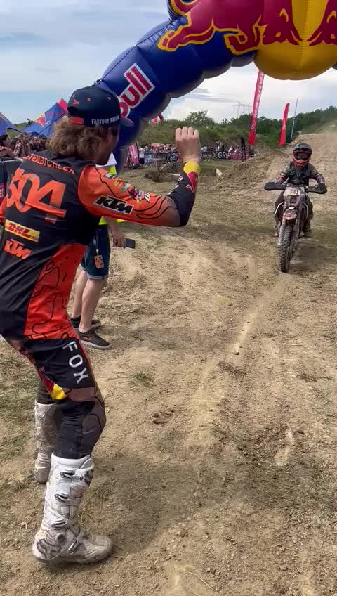 @esdemotos