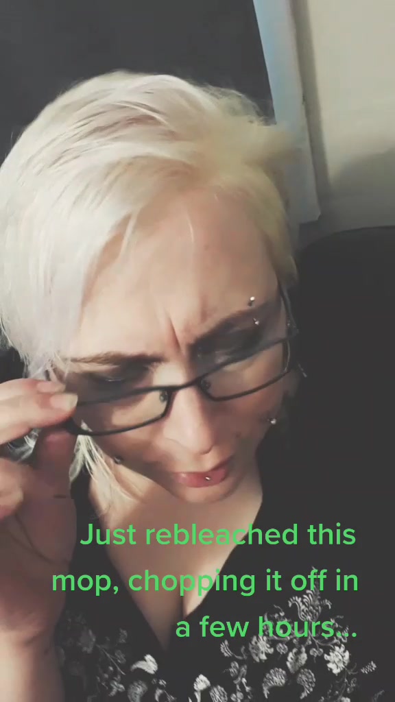 @freakangel