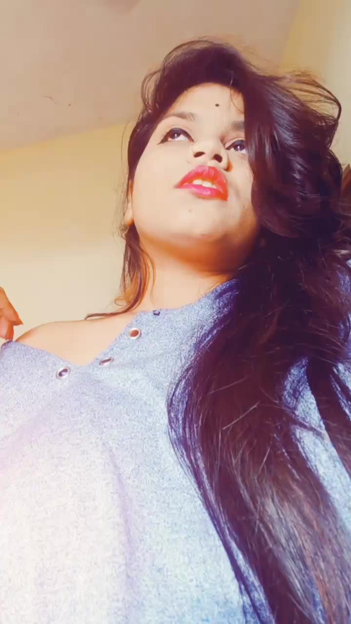 @👅QUEEN__Ly✨💫