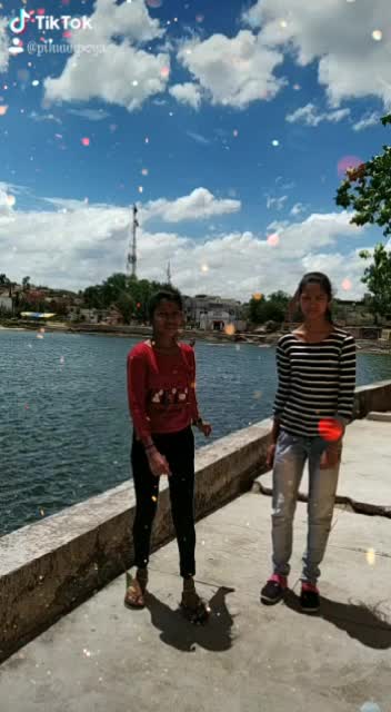 @moni markam