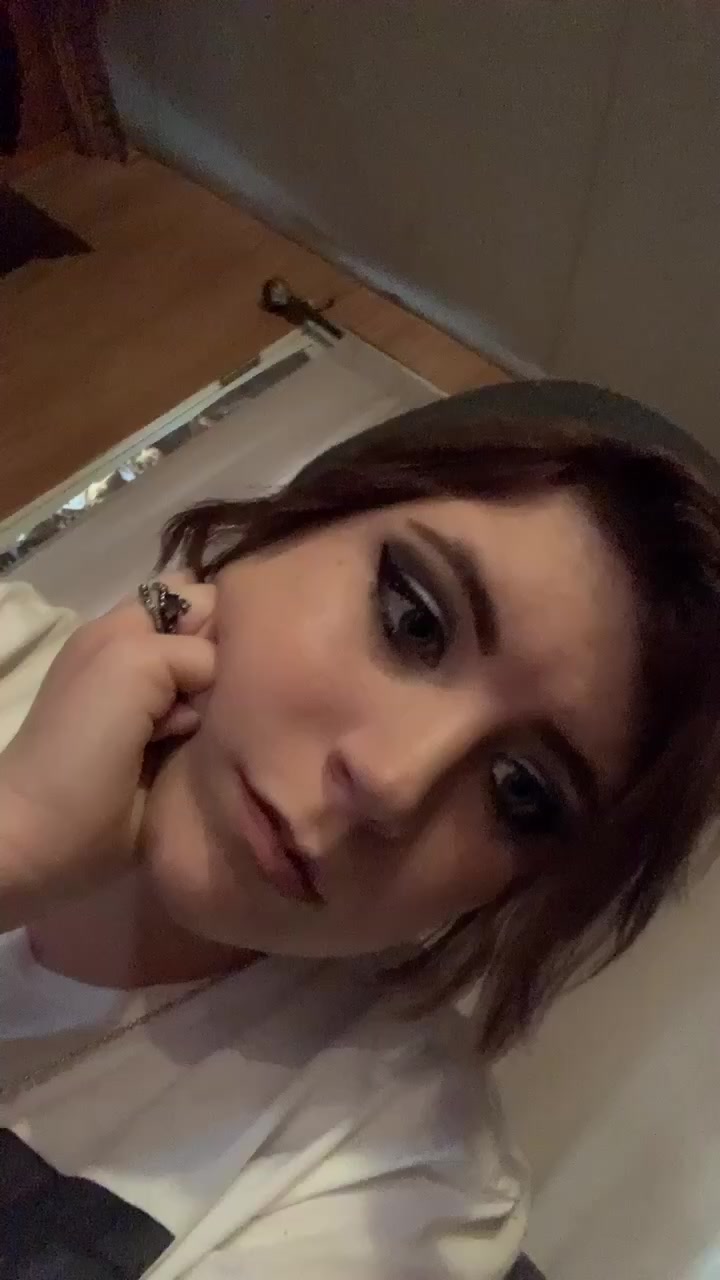 @LizzyBunny