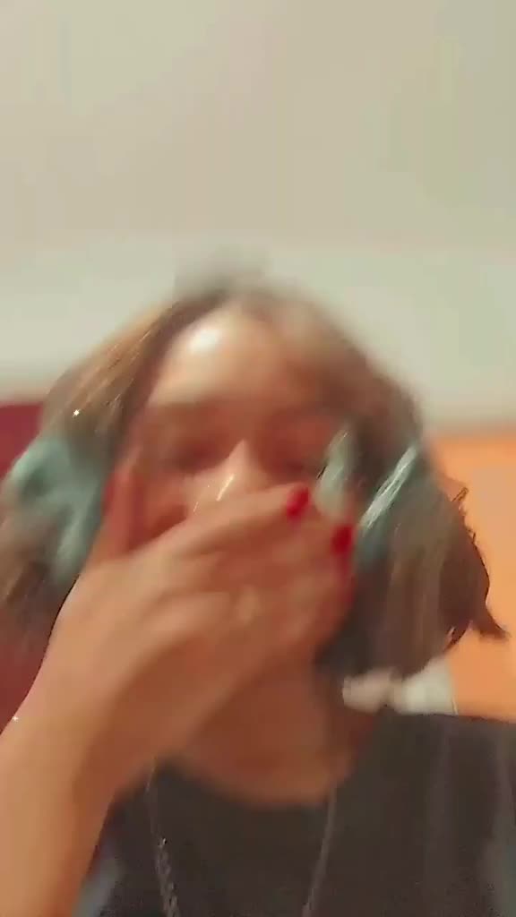 @....