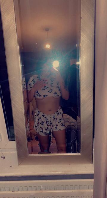 @Ellie💕