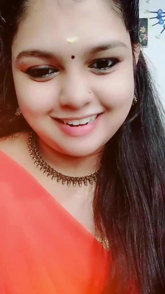 @varsha_ponnuss