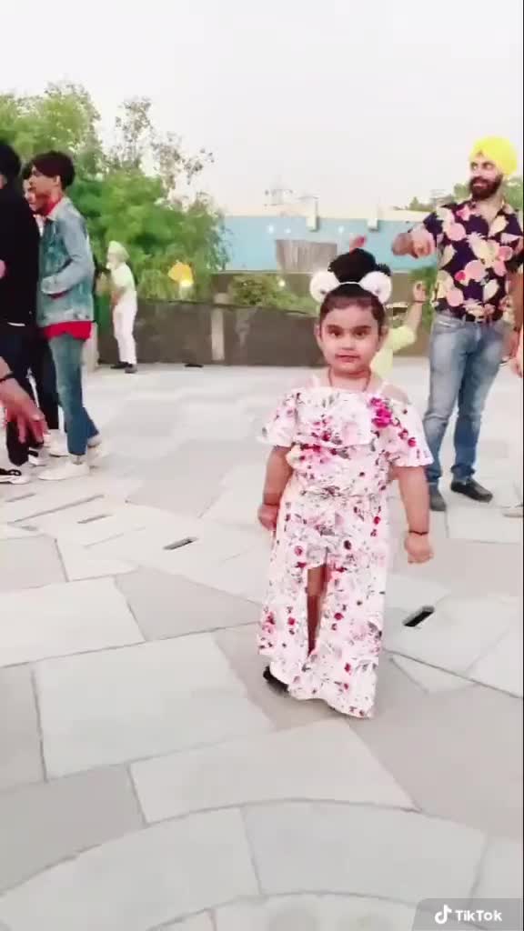 @♥️KASHVI ADLAKHA♥️