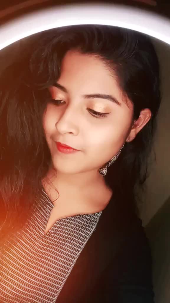 @Pratikshaa..🌸