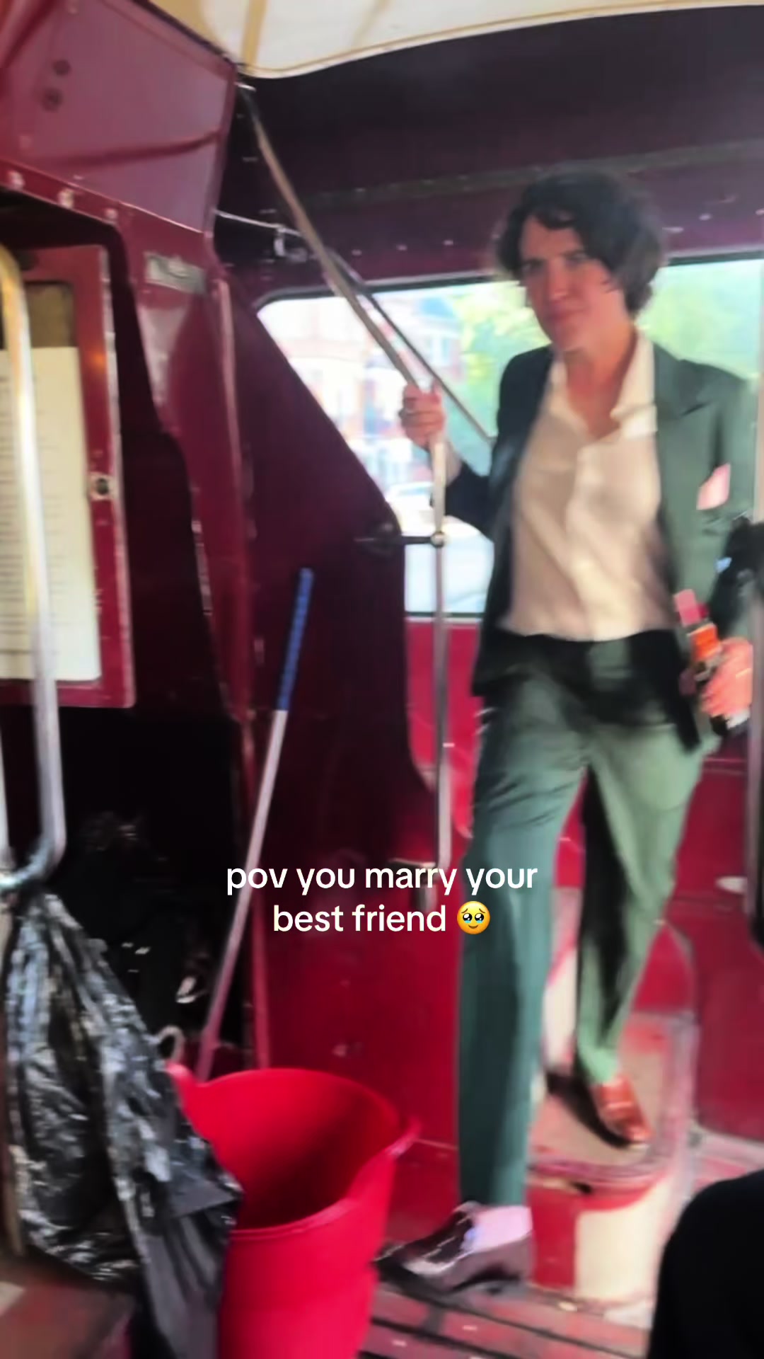 @macauley 🧚🏻&zwj;♀️