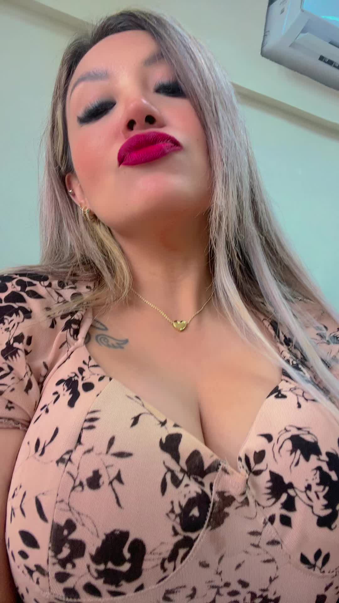 @🧚🏼&zwj;♀️