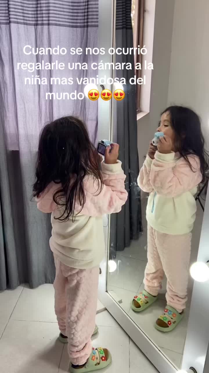 @Emily Ayala