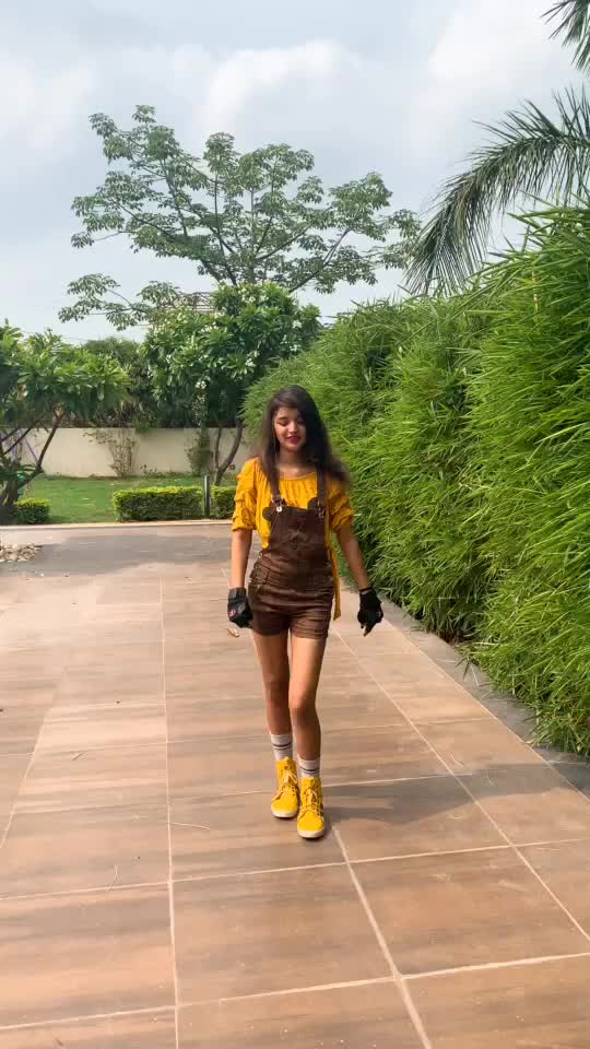 @Anukriti__pandey