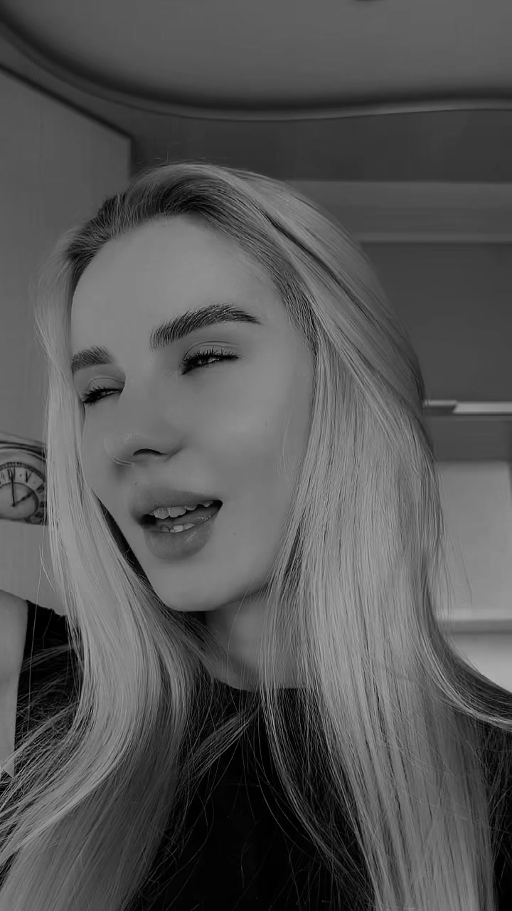 @Nastya 🖤