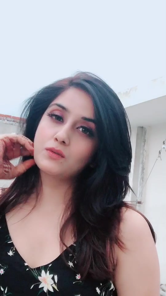 @🦋Neha sharma🦋