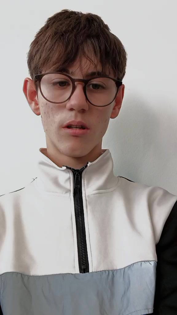 @🫠DANIEL🫠