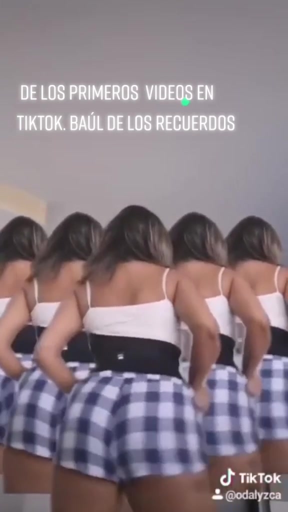 @Odalyzca