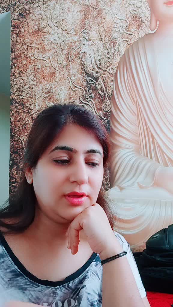 @harshika chadha