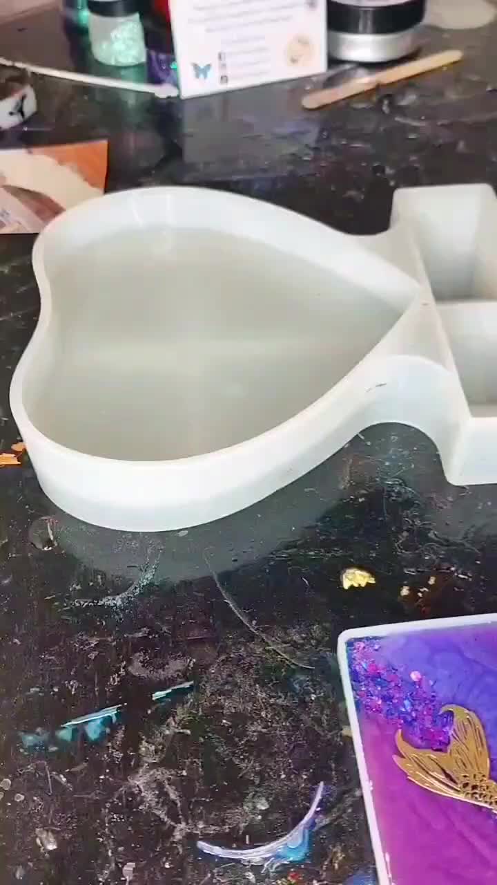 @Hayley's Resin