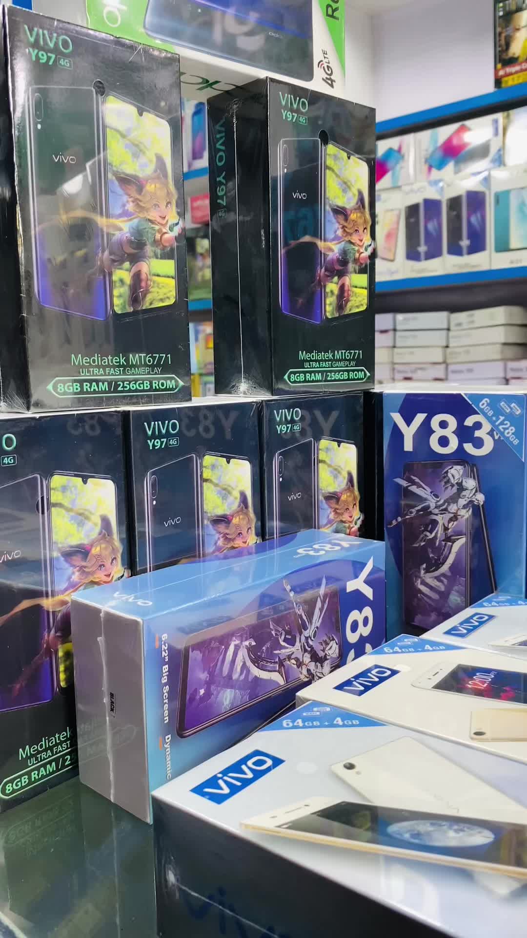 @LALA MOBILES😍