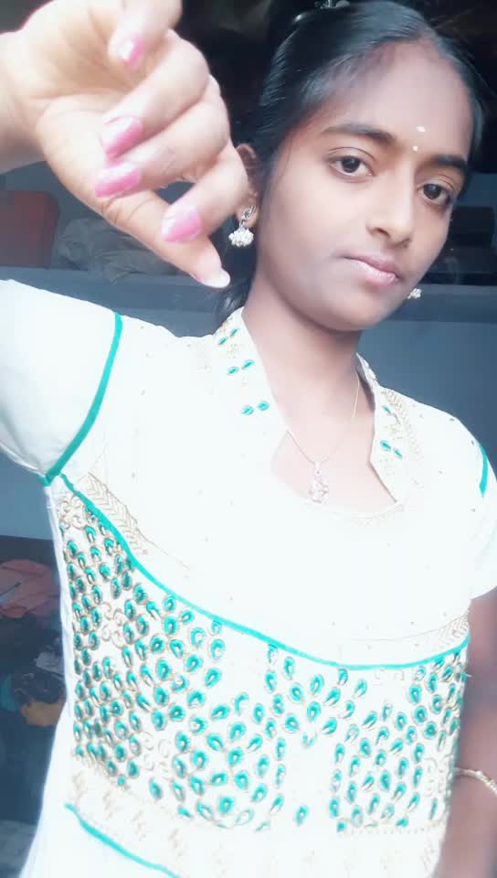 @Malar cutieee😚😚😚