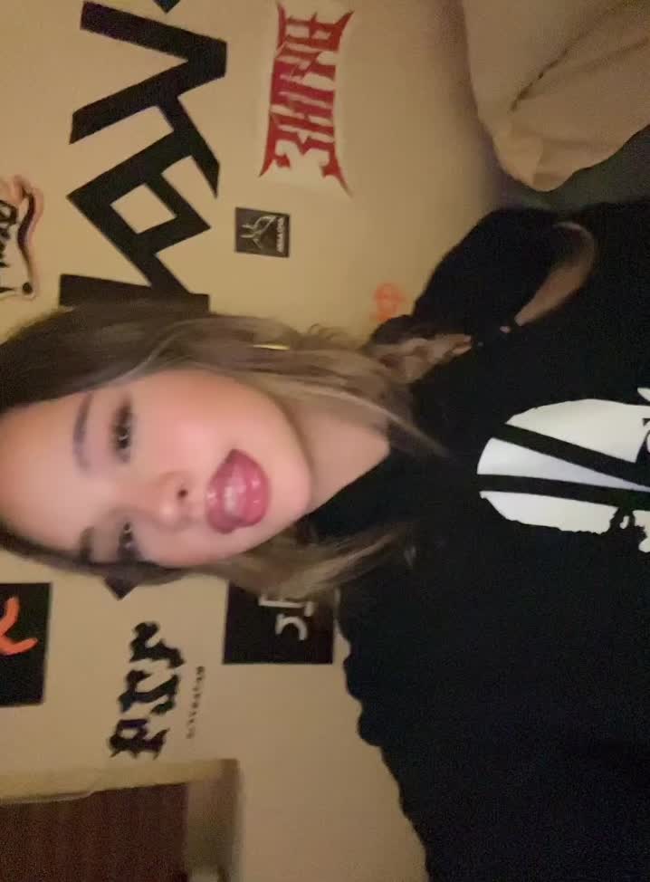 @🍒