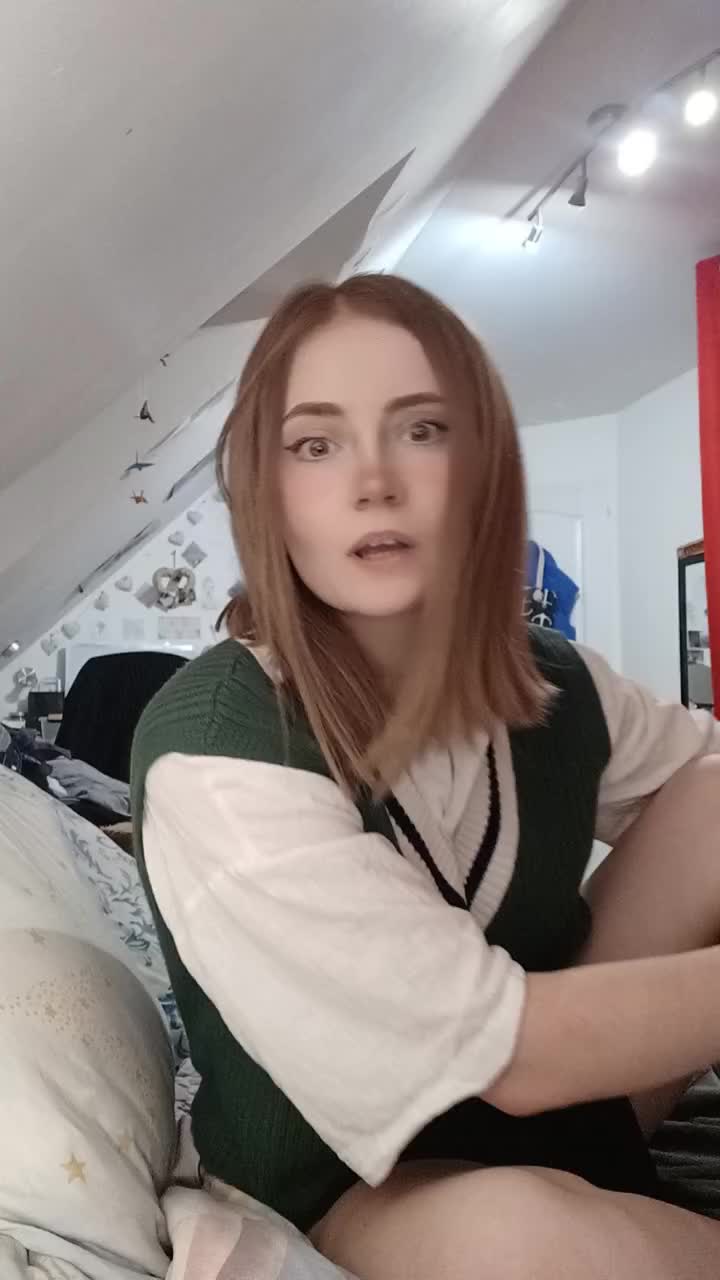 @7l0r1n4