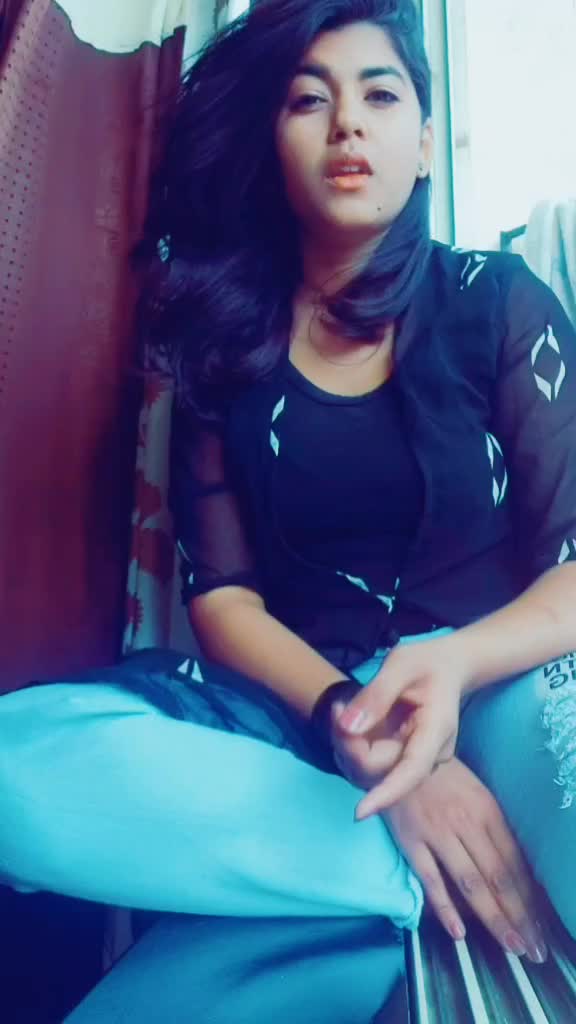@Harshita Tarwariya❤