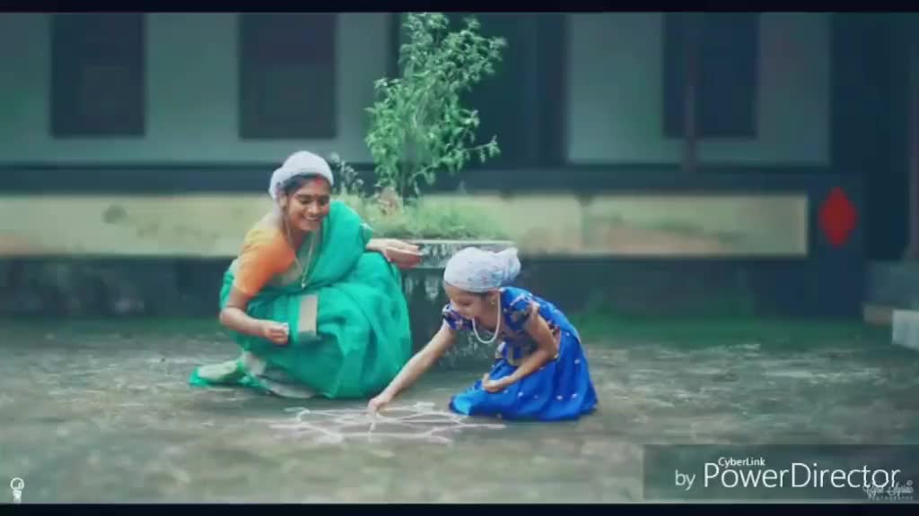 @👑Aswathy Achutty👑