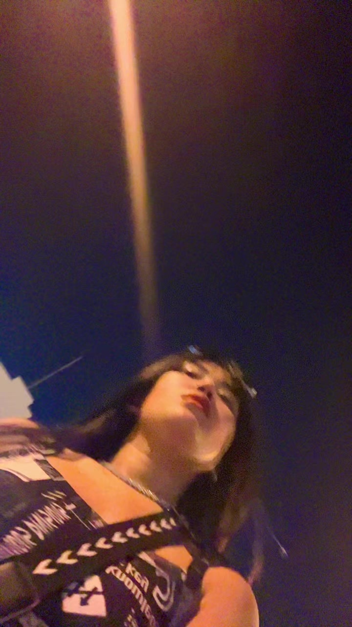 @Susmee Ťmz