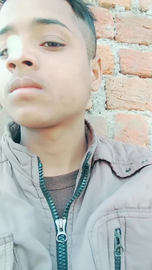 @user1764972290402