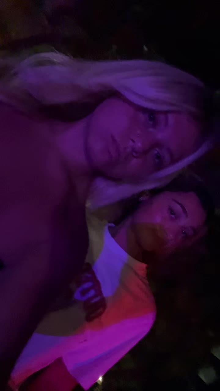 @vanessa 🤨