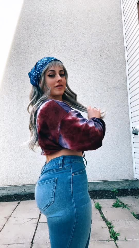@Emma