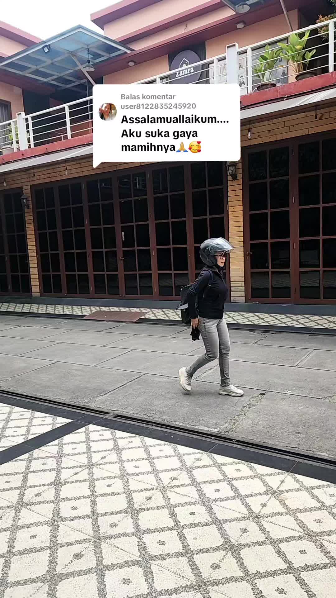 @momikey
