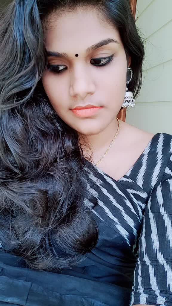 @Miss.R