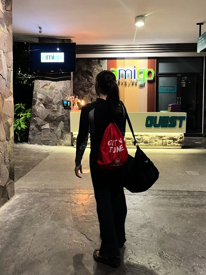 @W&aacute;wa 娃妮