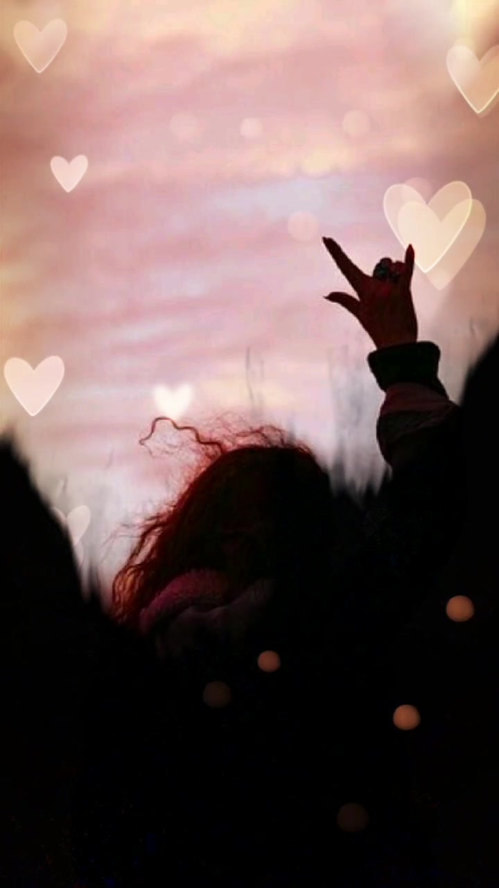 @꧁༒♛Angle♛༒꧂
